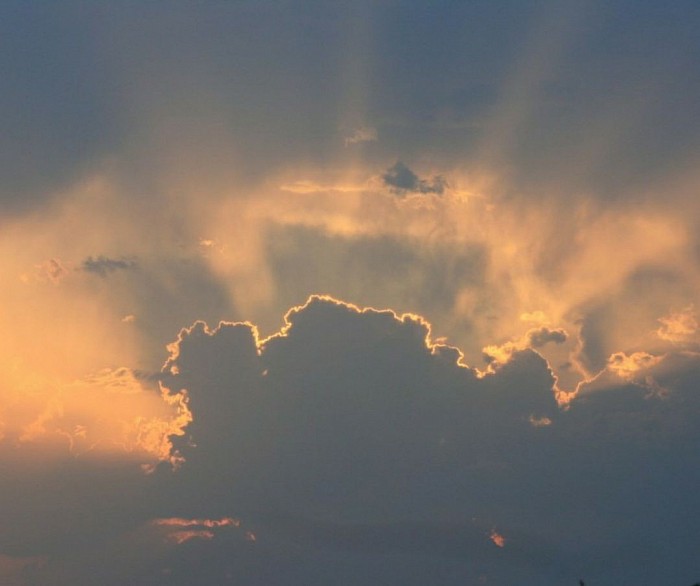 Illuminating clouds